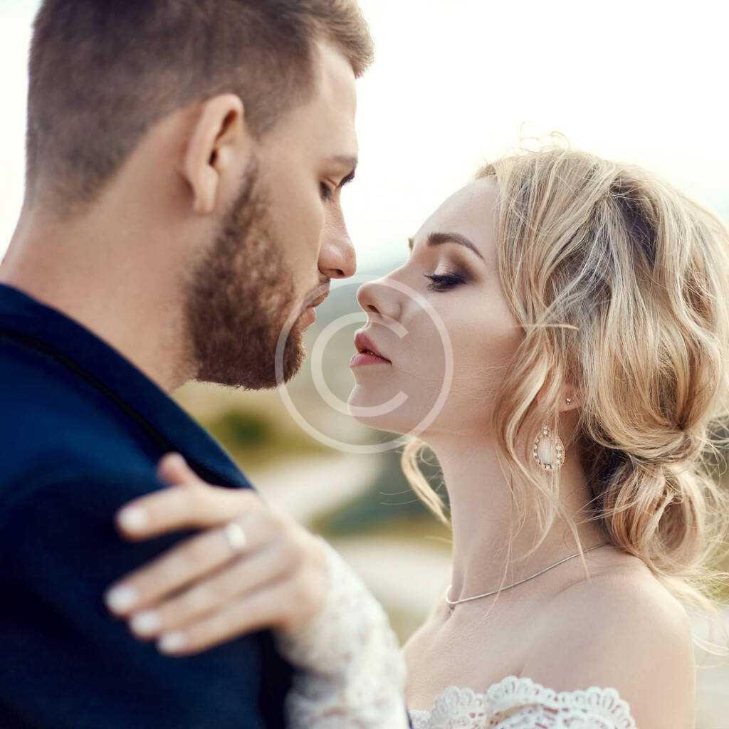 Img 1 Copyright 1024x1024