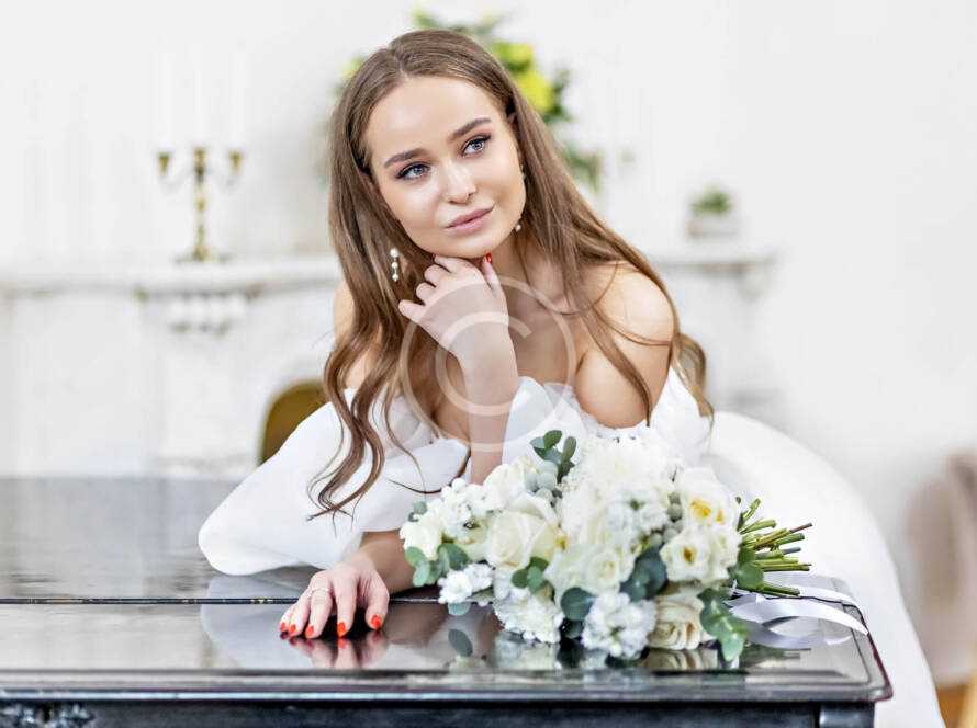 Img 19 Copyright 890x664