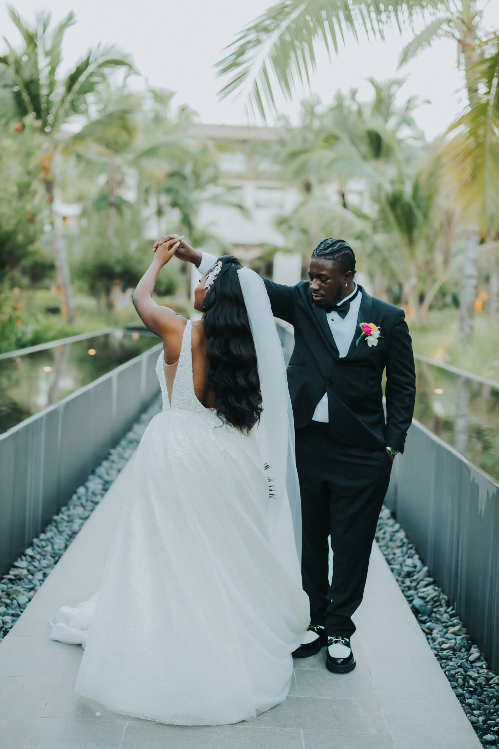 CharmlyandEliWeddingDay 517 Scaled